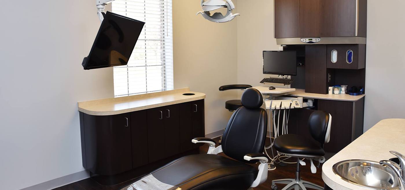 Modern dental office treatment room